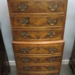421 7055 CHEST OF DRAWERS
